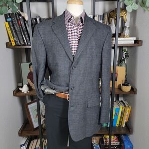 Nautica Men's Sport Coat Blazer Three Button Gray‎ Navy Wool Plaid Size 44L